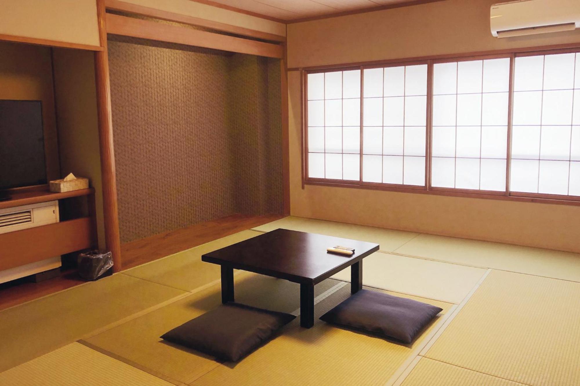 Ooedo Onsen Monogatari Premium Yamanaka Grand Hotel Kaga  Exterior photo